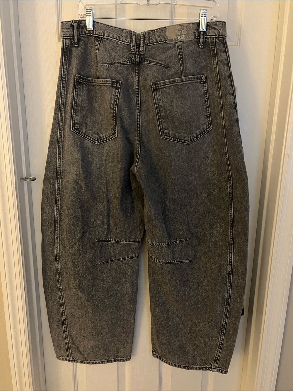 We The Free Relaxed Mid-Rise Barrel Jeans in Archive Grey - Picture 5 of 7